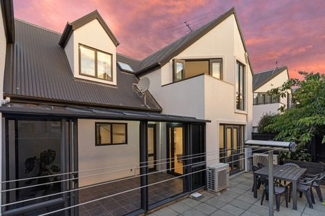 Photo of property in 2/15 Ayr Street, Riccarton, Christchurch, 8011