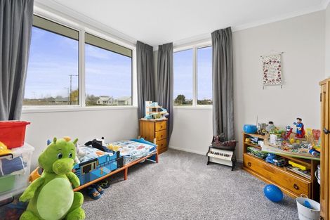 Photo of property in 30 Seachange Drive, Leamington, Cambridge, 3432