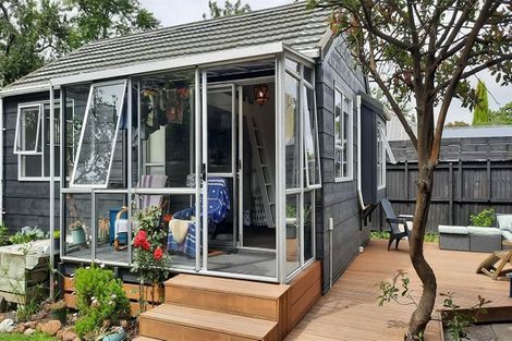 Photo of property in 32a Jennifer Street, Bryndwr, Christchurch, 8053