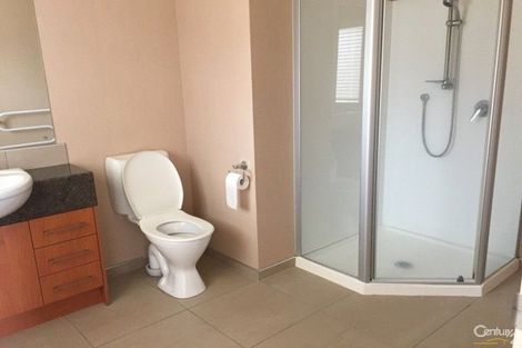 Photo of property in 98 Cyril French Drive, Flat Bush, Auckland, 2016