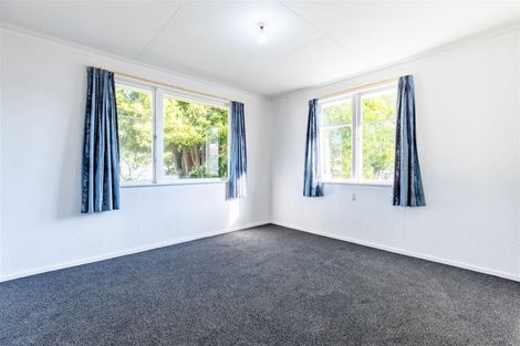 Photo of property in 2 Patea Place, Terrace End, Palmerston North, 4410