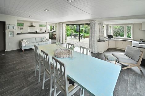 Photo of property in 2524 State Highway 2, Te Hauke, Hastings, 4174