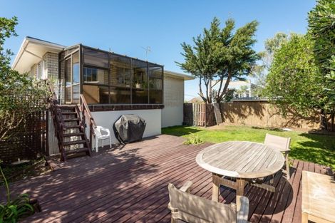 Photo of property in 487 Marine Parade, South New Brighton, Christchurch, 8062