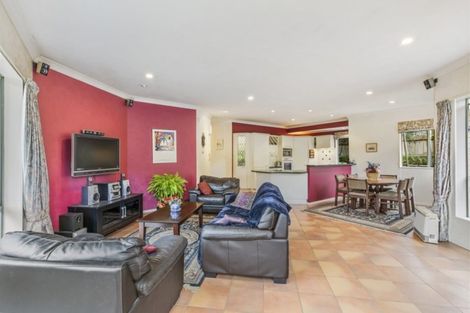 Photo of property in 17 Bronte Place, Somerville, Auckland, 2014