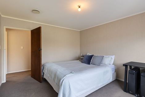 Photo of property in 10 Avon Street, Rongotea, 4476