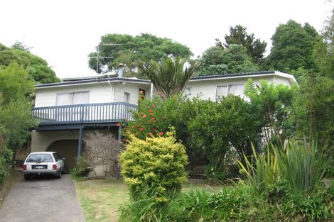 Photo of property in 10 Telstar Place, Beach Haven, Auckland, 0626
