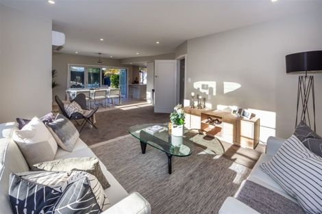 Photo of property in 66 Wilsons Road, Saint Martins, Christchurch, 8022