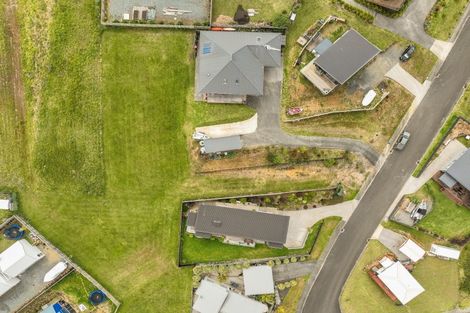 Photo of property in 8 Freyja Crescent, Coopers Beach, 0420