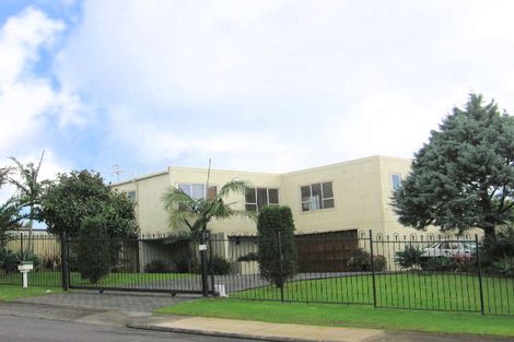 Photo of property in 3 Rachael Place, Farm Cove, Auckland, 2012