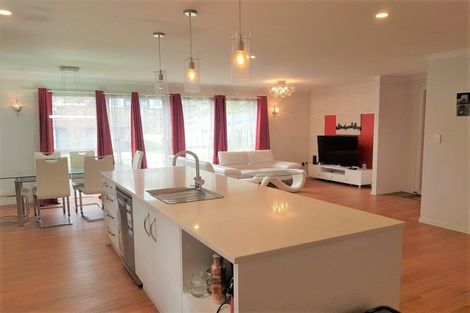 Photo of property in 17 Banks Boulevard, Whitby, Porirua, 5024