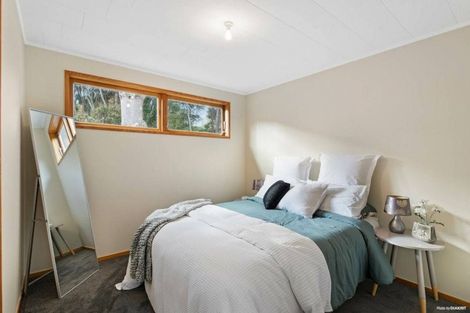 Photo of property in 1/7 Odette Road, Totara Vale, Auckland, 0629