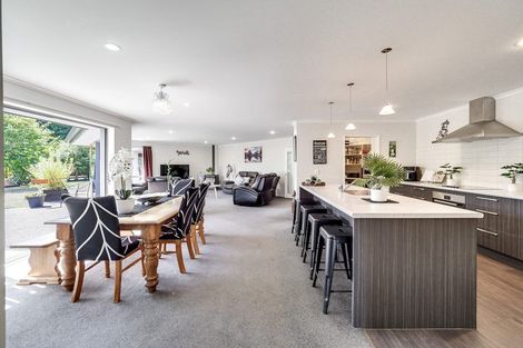 Photo of property in 187 Belfast Road, Belfast, Christchurch, 8051