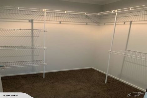 Photo of property in 70 Arion Road, Takanini, 2112