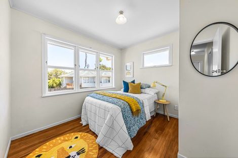 Photo of property in 22 Eastdale Road, Avondale, Auckland, 1026