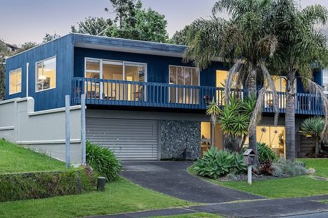 Photo of property in 30 Amante Crescent, Mairangi Bay, Auckland, 0630