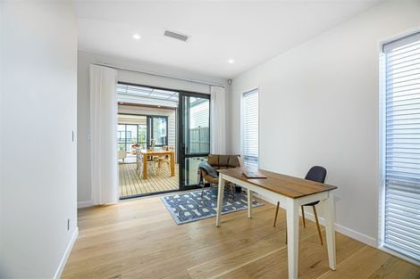 Photo of property in 45 Windlass Street, Long Bay, Auckland, 0630