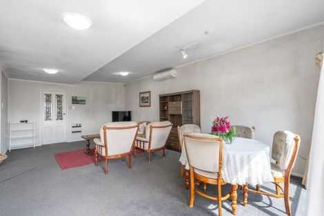 Photo of property in 74 Banks Street, Richmond, Invercargill, 9810