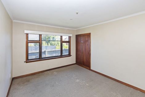 Photo of property in 12 Aorangi Road, Bryndwr, Christchurch, 8053