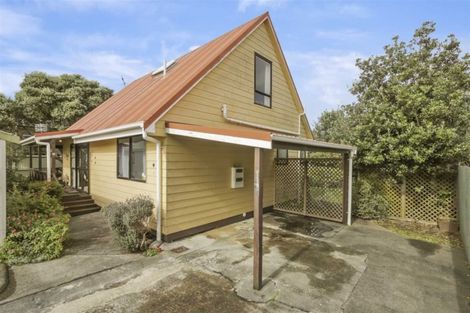 Photo of property in 9b Sunnyside Crescent, Papatoetoe, Auckland, 2025