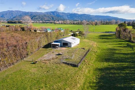 Photo of property in 91 Long Plain Road, Takaka, 7183