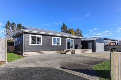 Photo of property in 5 Manatu Lane, Inglewood, 4330