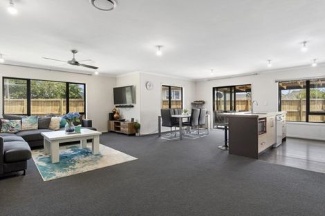 Photo of property in 2 Harris Street, Te Puke, 3119