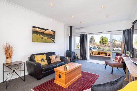 Photo of property in 5 Moeller Street, Taradale, Napier, 4112