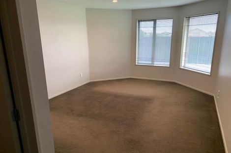 Photo of property in 4 Kingsbridge Drive, Burwood, Christchurch, 8083