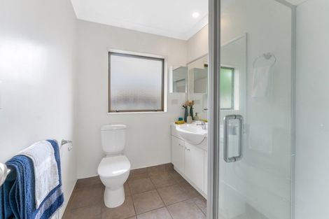 Photo of property in 51 Kelvin Hart Drive, East Tamaki, Auckland, 2013