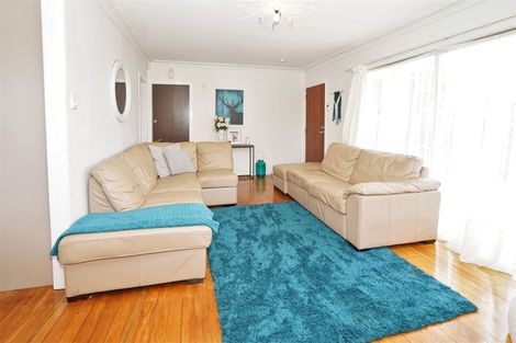 Photo of property in 24 Rhonda Avenue, Deanwell, Hamilton, 3206