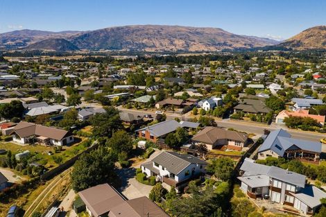 Photo of property in 98 Mount Iron Drive, Wanaka, 9305