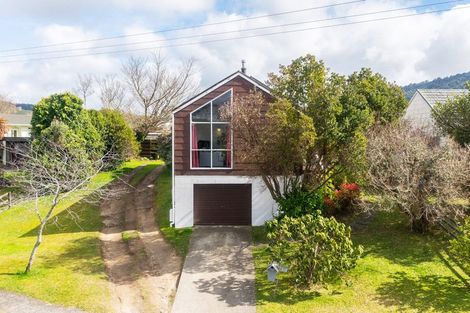 Photo of property in 19 Tawavale Street, Pukehangi, Rotorua, 3015