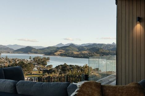 Photo of property in 196 Paku Drive, Tairua, 3508