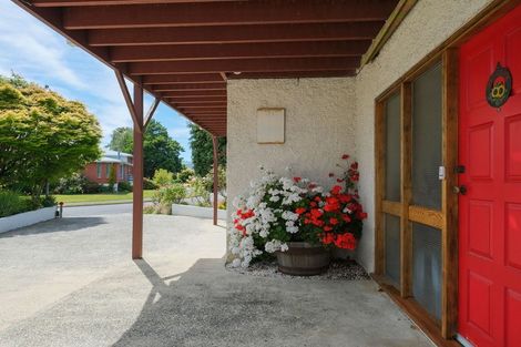 Photo of property in 8 Windsor Place, Mosgiel, 9024