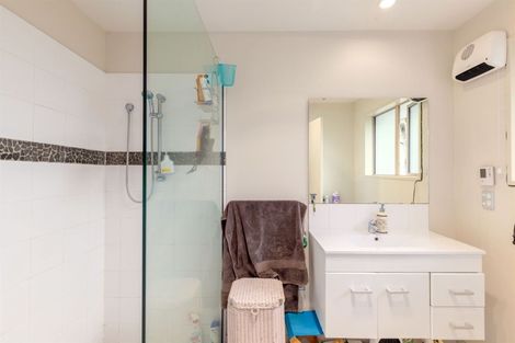 Photo of property in 18 Heyders Road, Spencerville, Christchurch, 8083