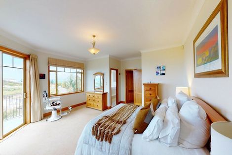 Photo of property in 30 Kaiangaroa Place, Bay View, Napier, 4104