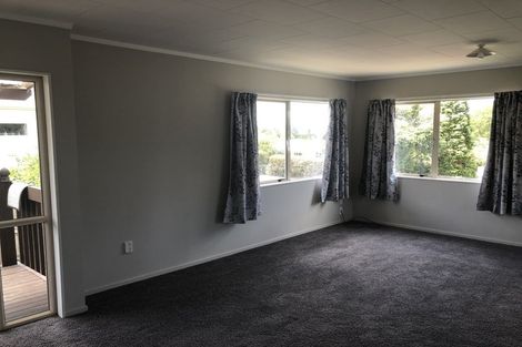 Photo of property in 16 Wilkinson Avenue, Te Kamo, Whangarei, 0112
