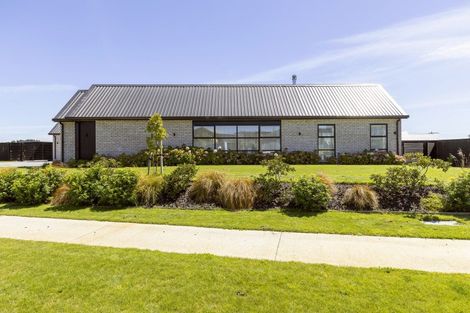 Photo of property in 107 Harakeke Drive, Wharewaka, Taupo, 3330