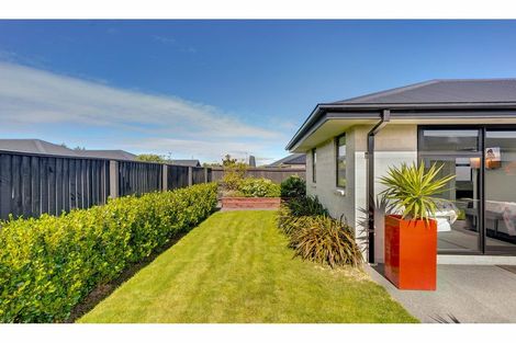 Photo of property in 32 Shrimpton Avenue, Woodend, 7610