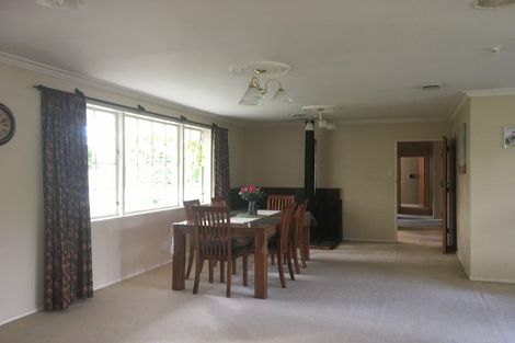 Photo of property in 3 Linmor Place, Terrace End, Palmerston North, 4410