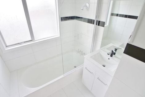 Photo of property in 8/30 Park Avenue, Papatoetoe, Auckland, 2025