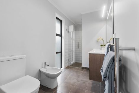 Photo of property in 9 Maple Lane, Huapai, Kumeu, 0810