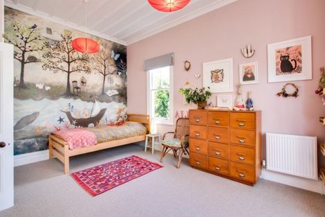 Photo of property in 13 Colenso Avenue, Hospital Hill, Napier, 4110