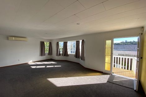 Photo of property in 57 Bayview Road, Bayview, Auckland, 0629