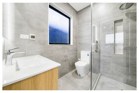 Photo of property in 28 Bannockburn Road, Opaheke, 2113