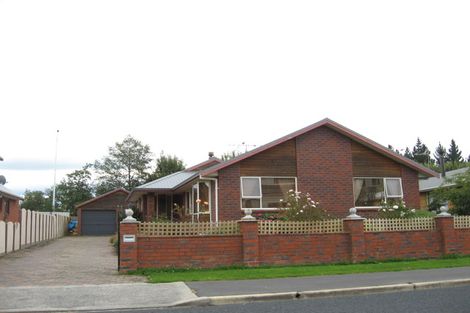 Photo of property in 57 Kinmont Crescent, Kinmont Park, Mosgiel, 9024