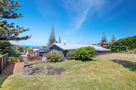 Photo of property in 174b Seaforth Road, Waihi Beach, 3611