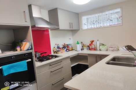 Photo of property in 57 Ayton Drive, Totara Vale, Auckland, 0629