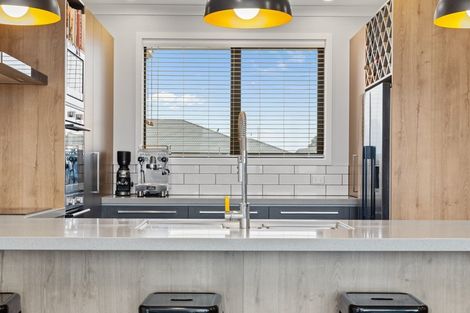 Photo of property in 83 Tiritiri Moana Drive, Pegasus, 7612