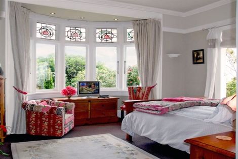 Photo of property in 85 Dyers Pass Road, Cashmere, Christchurch, 8022